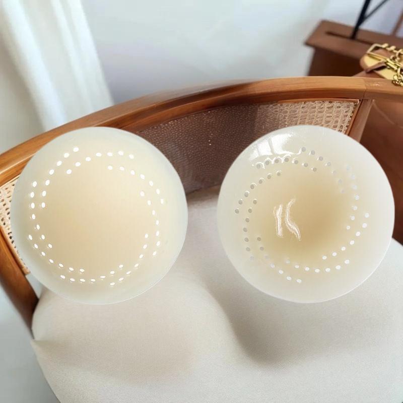 บราซิลิโคนแบบแปะซ้ำได้ ปิดจุกน - Push Up Bra Silicone บทวิจารณ์และราคา