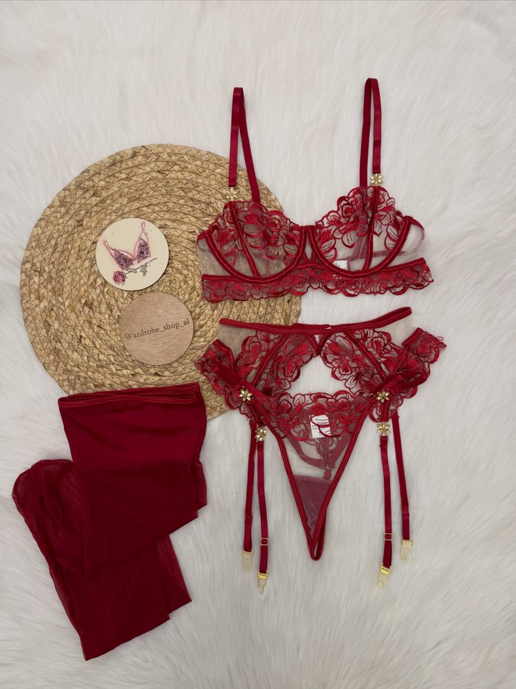 ชุดชั้นในลูกไม้สีเบอร์กันดีสำห - Lace Bralette Set บทวิจารณ์และราคา